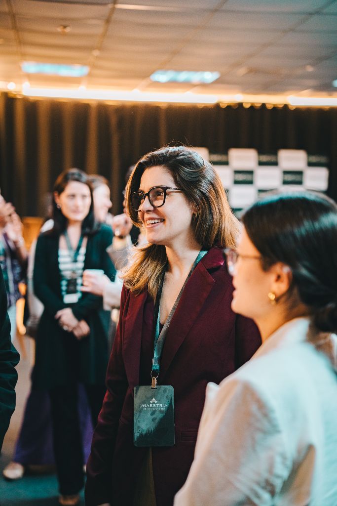 Dra. Luana em evento profissional